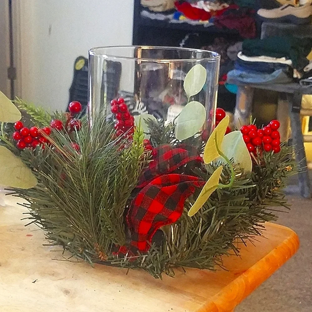 💖Beautiful Mainstays Candle Holder With Cinnamon Scented Pinecones
